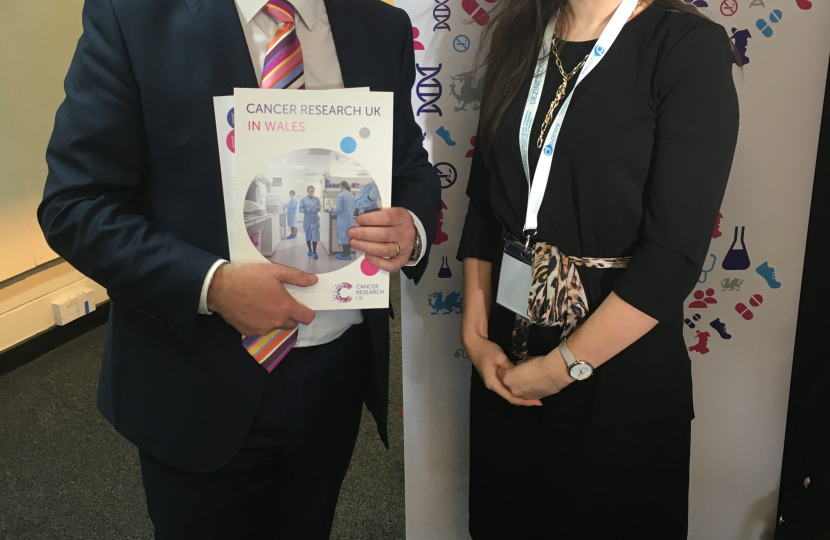 Paul Davies AM and Gemma Roberts of CRUK