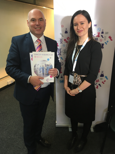 Paul Davies AM and Gemma Roberts of CRUK